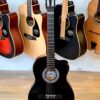 GUITAR NOVA